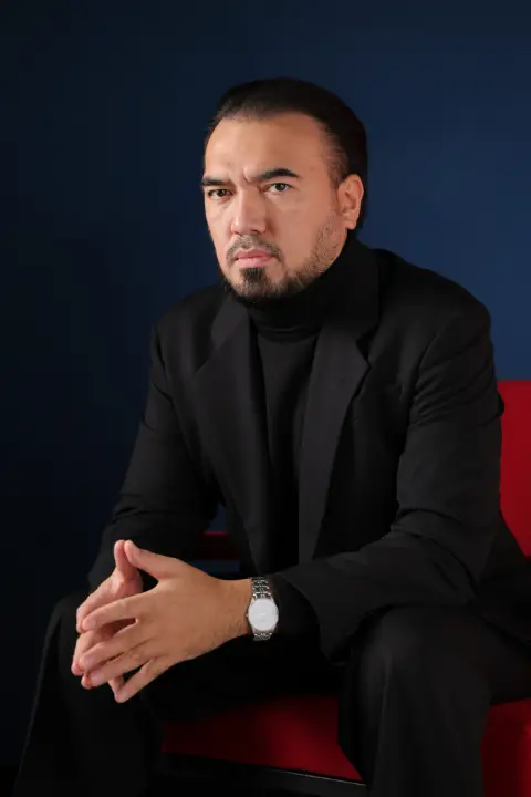 Ravqat Bursakov